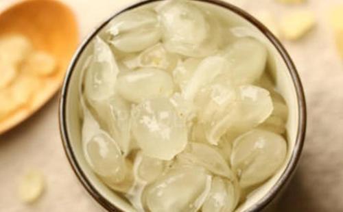 「血糖」一旦查出糖尿病,这4物当“零食”敞开吃,血糖稳稳降回正常值