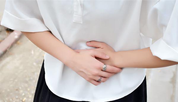 月经突然不来，或和它有关，经期出现这4个问题，你需要重视