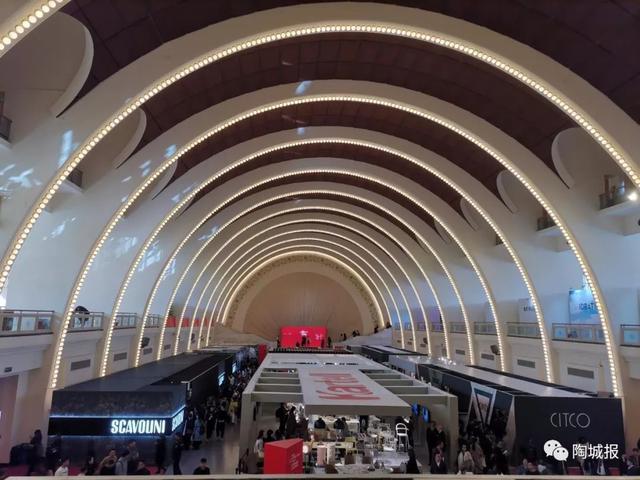 大板瓷砖迎爆发期：山东将增加5条大板线，上海展岩板应用受追捧