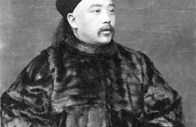 袁世凯吃饭时有个坏习惯, 至死都没有改变, 儿子们一到饭点就想跑