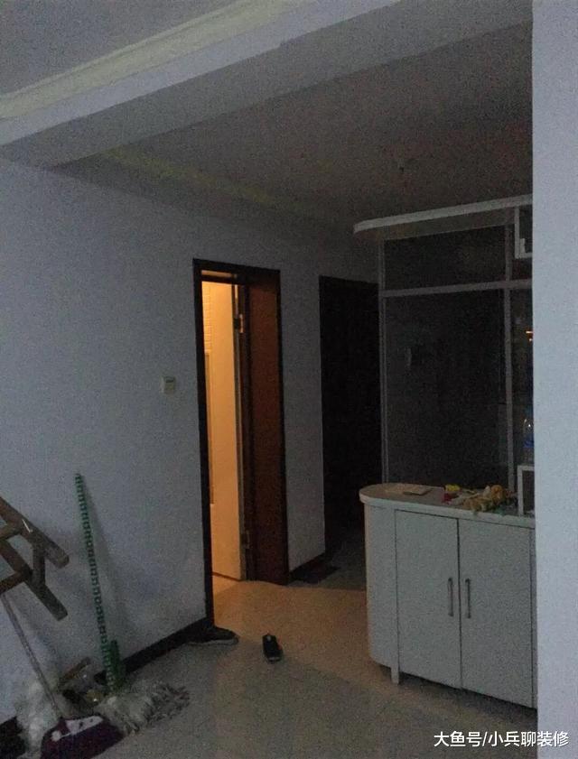 我和老公自己动手装修，总共花了2万，大家看看怎么样？