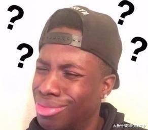 女子下班回家，瞅着男友怀里所谓的礼物，气得说不出话