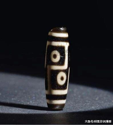 「文玩」\文玩市场上看到这几个摊位,千万不要靠近\