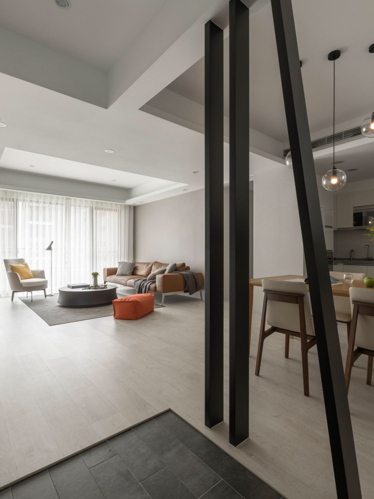 成都简约风装修，舒适温馨，极简却又也活泼