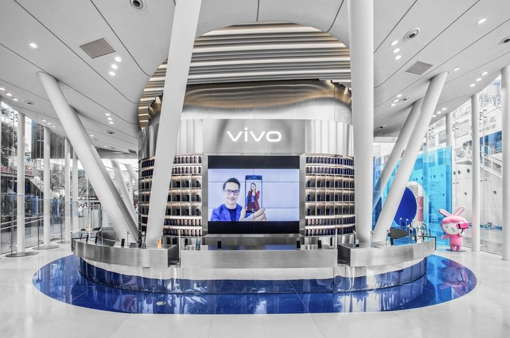 vivo 在深圳开了一家概念店，主要是和年轻人交个朋友