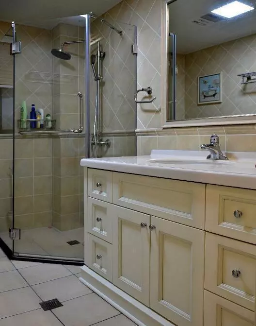 144㎡美式三居住下一家三代人，定制全屋柜子收纳空间开挂了！