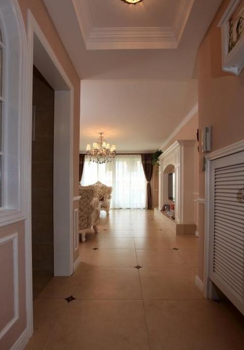 晒晒我家130㎡婚房装修，光软装就花了30万，邻居挤爆来学