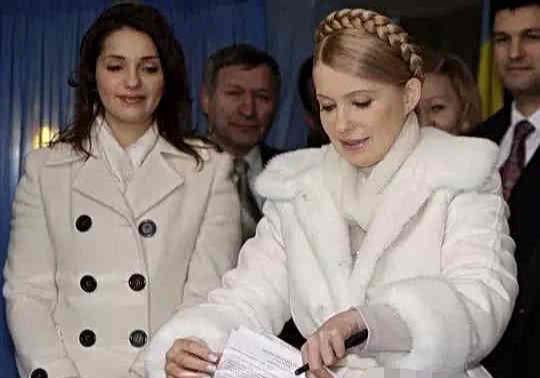 乌克兰前总统尤先科与季莫申科是什么关系? 内幕令人羞愧!