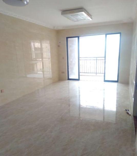 当初我家装修全屋都贴了瓷砖，入住半年以后，真想拆掉重新装