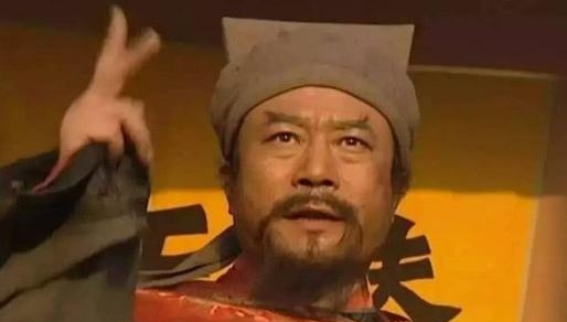 宋江能稳坐第一把交椅，多亏了他，梁山好汉都害怕他，不是卢俊义