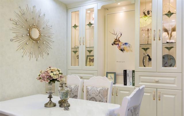 新房装修效果太赞，老婆回家都得先洗澡，不然怕弄脏沙发！