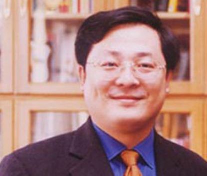 中国第一个被安乐死的亿万富翁，临死前捐500亿，想买回一条命