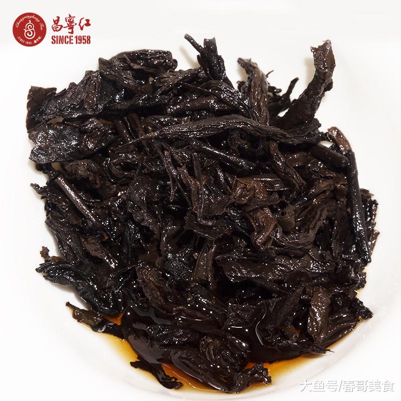 到了一定年纪，不要为面子而喝高档茶，这些价廉物美口粮茶，回味无穷