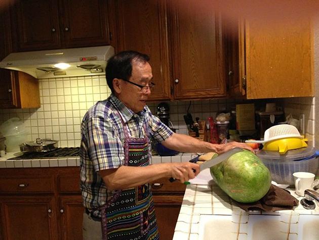 晒晒归亚蕾在美国的豪宅，家里有菜园有泳池，环境太适合养老了