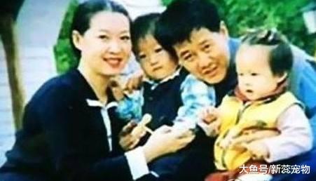 62岁赵本山一家曝光，娇妻和女儿像姐妹，儿子没能继承母亲的美貌