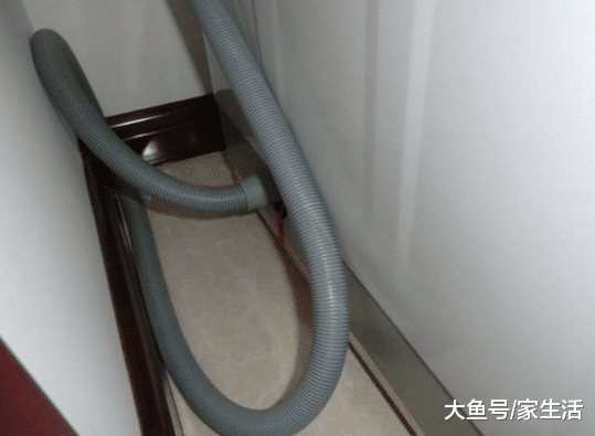洗衣机排水管能不能直接插地漏？还好听了师傅说，别傻傻做错了