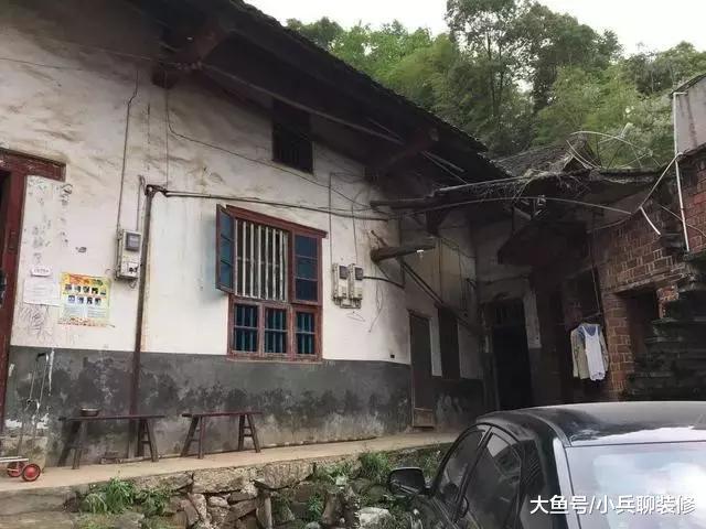 上海混不下去，回农村老家花50多万盖个别墅，开启养老模式！