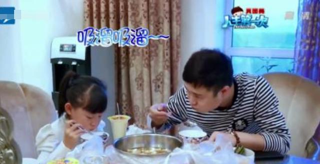 带你看看小沈阳住的豪宅，家里面积大得像迷宫，连走廊都十几米