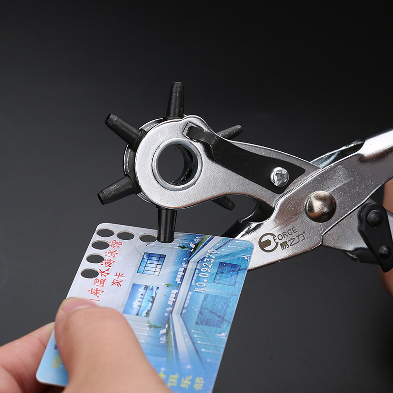 义乌造的“贴砖机”，新手贴瓷砖省力又快又好，让泥瓦工爱不释手