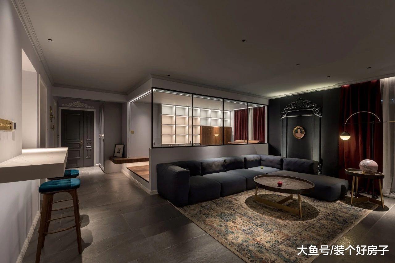 配色高级，坐拥3个超大衣帽间，她180㎡的家看起来就很贵！