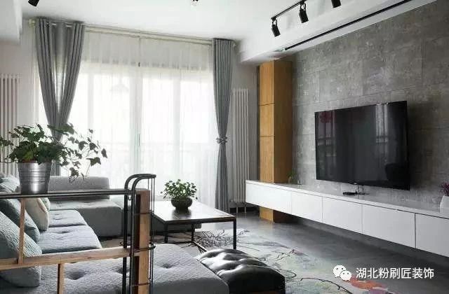 新房装修，买投影还是电视？