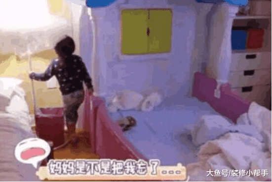 演员梅婷现在所住的房子，餐厅是真的乱，看着都吃不下饭了