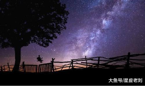 心理学：选一片最美的星空，测你做什么工作最赚钱？