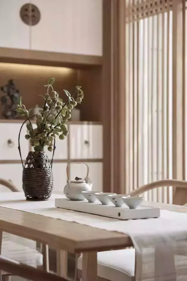 新中式合院別墅，影射隱世哲學態度，不問世事興衰，只求寄情山水