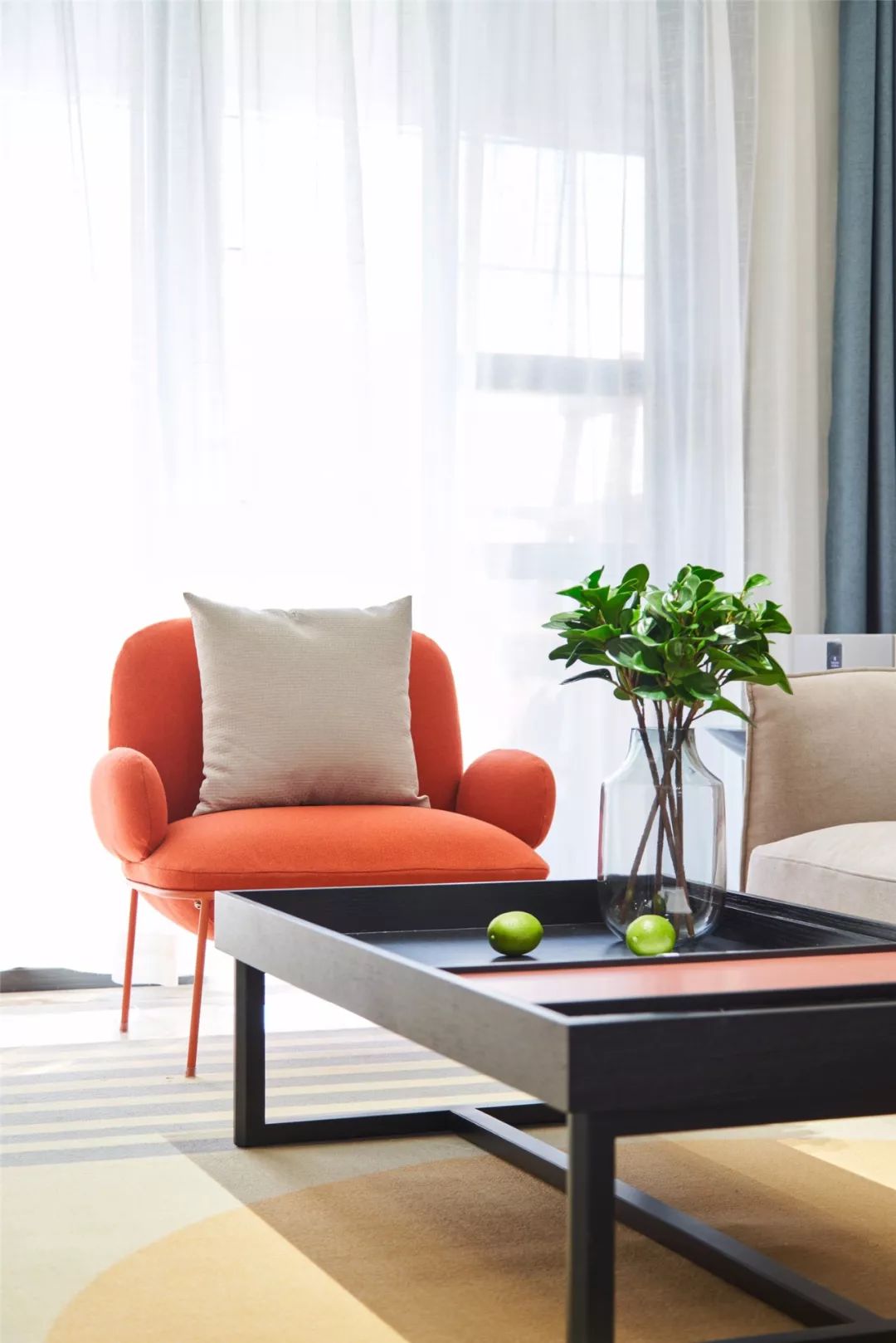 100㎡现代宜家，简洁空间+活泼软装，让空间充满舒适感