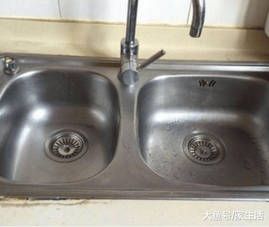 洗碗不要用洗洁精了, 学保洁阿姨这样做, 去污快又不伤手