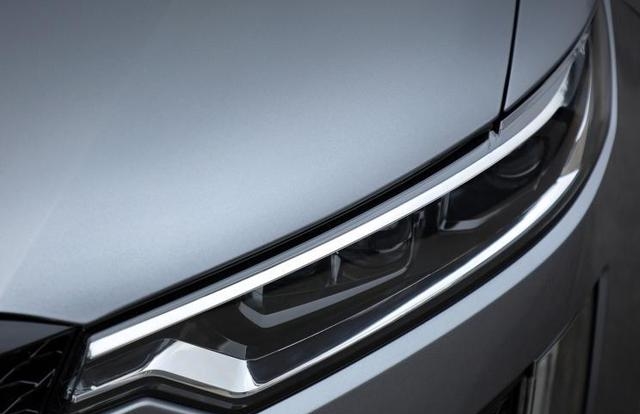 新车与雪佛兰Traverse同平台打造，车长达5056mm，空间感远超Q7