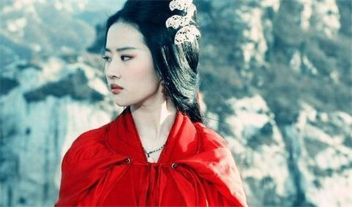 宫女变公主，远嫁父子两人，为汉朝续命三百年