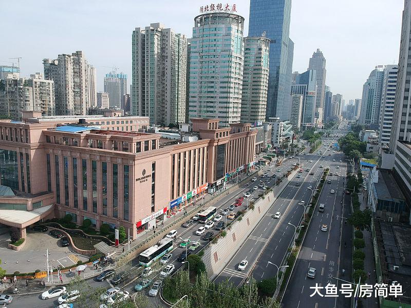 100万的“房子”和100万的“存款”，5年后谁更保值？