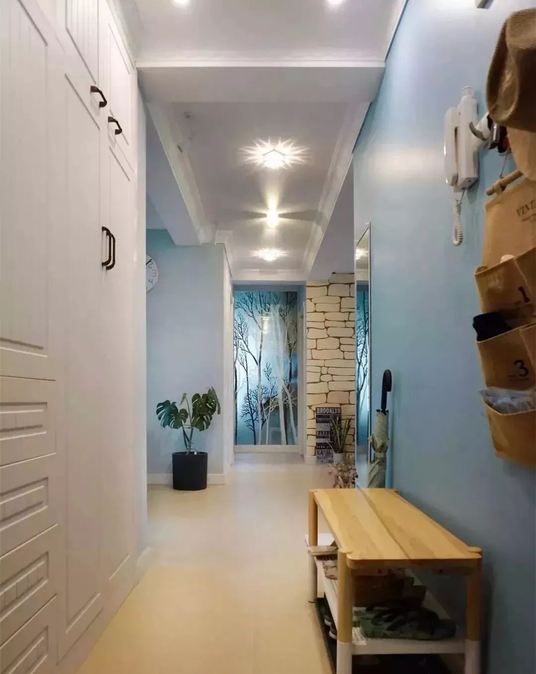 不懂自家玄关该如何设计？给它配上这样的鞋柜就好