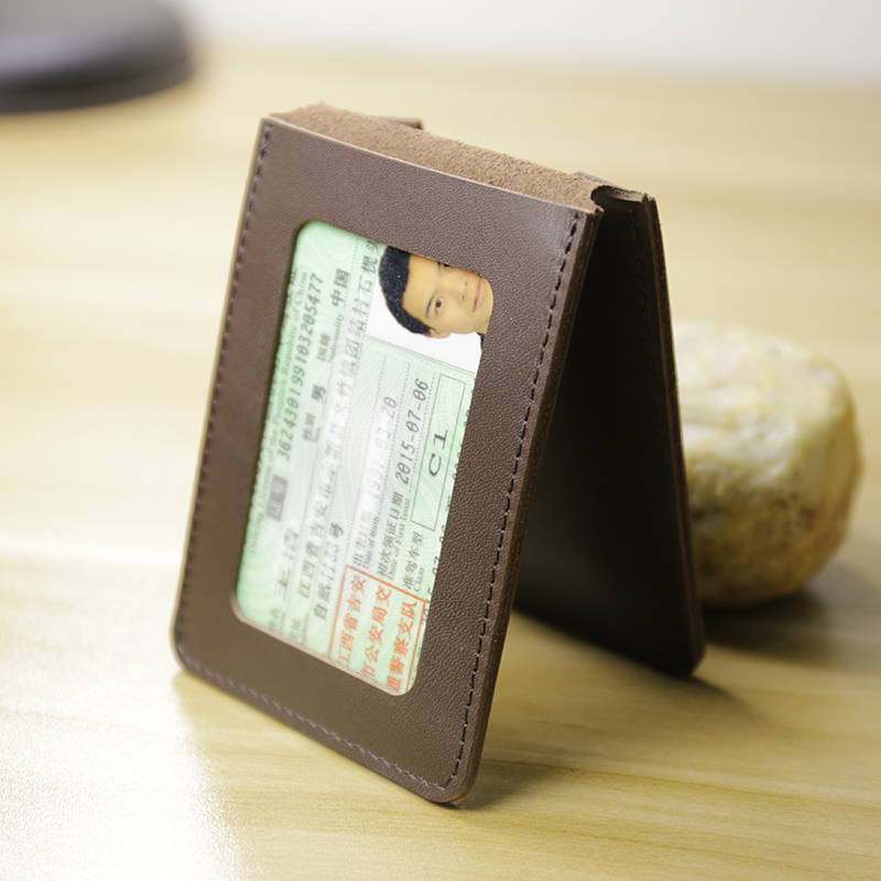 行驶证、驾驶证放车上还是随身携带？听听内行人的建议，恍然大悟