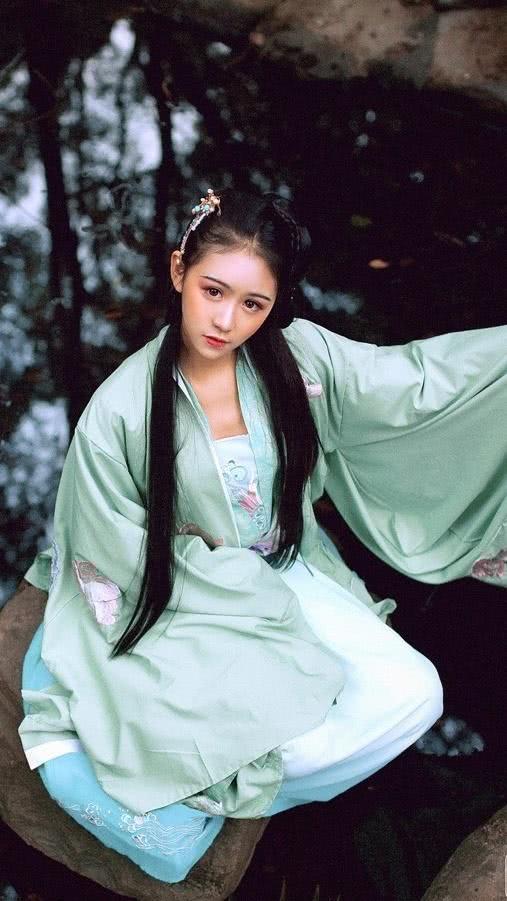 执笔, 低吟, 淡抹, 拈花, 回眸, 只为你