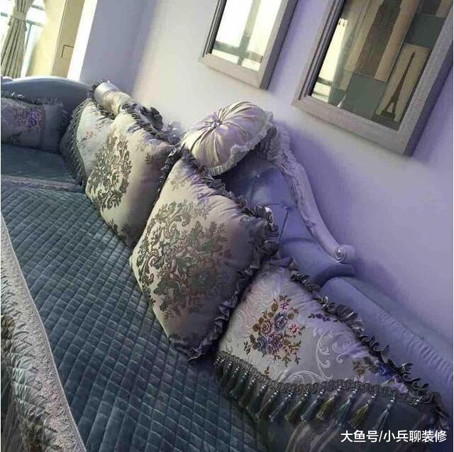 260万买了一个两室一厅的小房，不过为了孩子上学也值了！