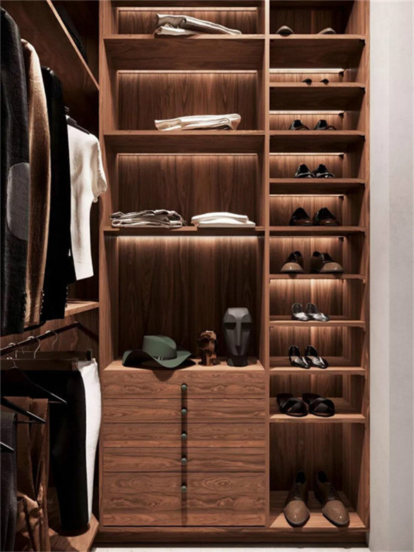 时尚的音乐主题，50平现代风小家居。