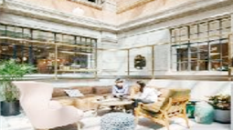 WeWork与氪空间的路演秀