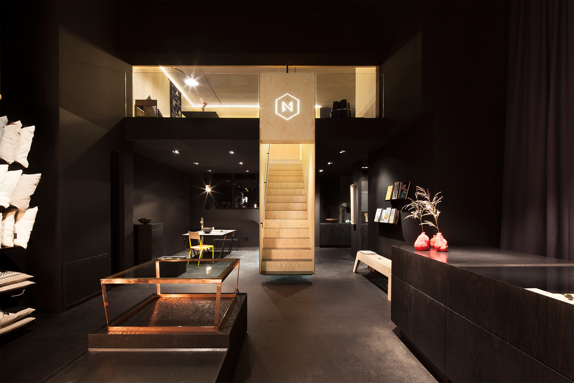 别致的室内装饰品展示空间，世界各地设计爱好者联合打造的独特作品！