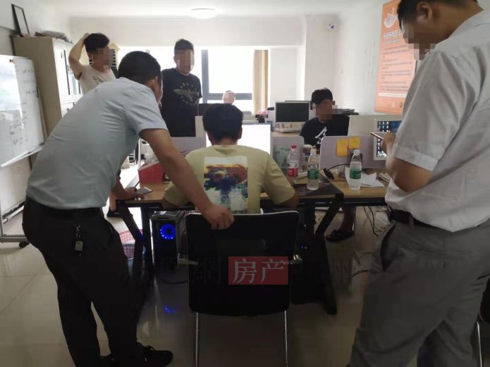 又一家长租公寓沦陷！万余人受害，员工2个月没发工资