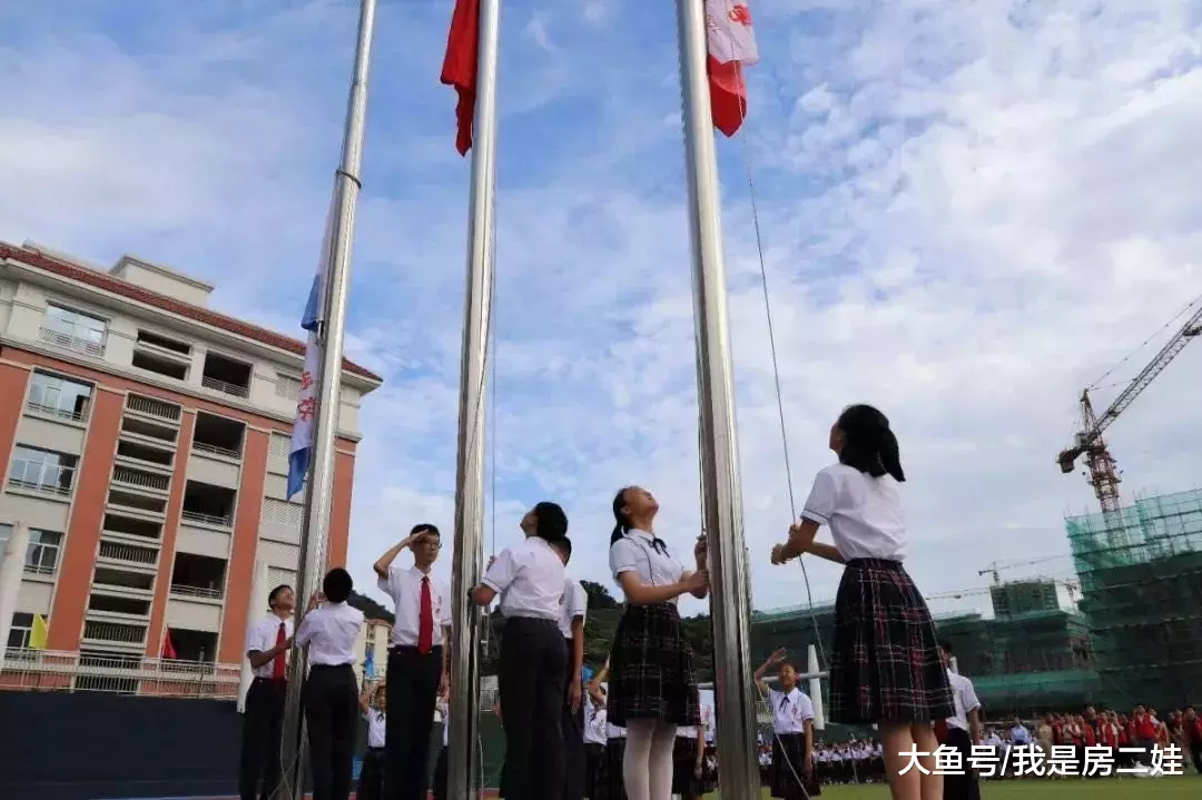 今天，碧桂园云顶、实地常春藤、品秀星图，打了场麻将...