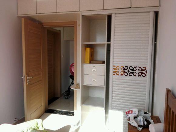 在乡下给父母买的养老房，虽然简单但是很实用，他们很满意！