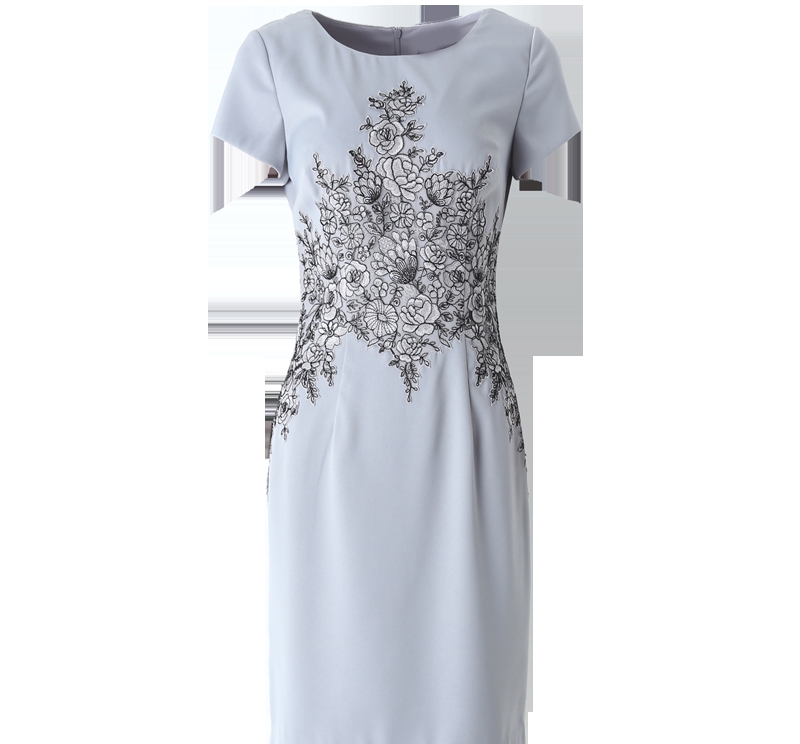 一袭A字裙，怎么穿都好看，穿出30岁女人该有的韵味