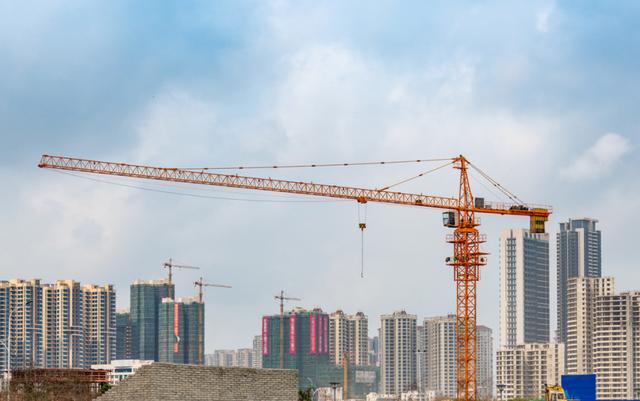 几大“官媒”发声，房地产市场已基本定调，该不该买房有答案了