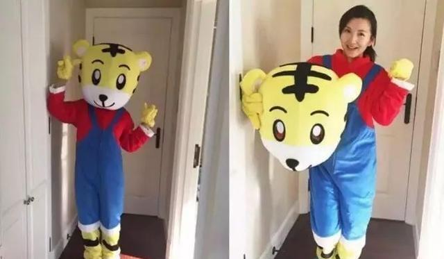 17年前的“万人迷”现身，被网友称为：人生赢家，睿智的女人？