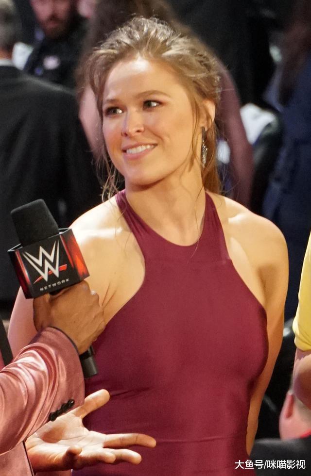 综合格斗的热度会超过拳击吗？连特朗普也去观看UFC的比赛