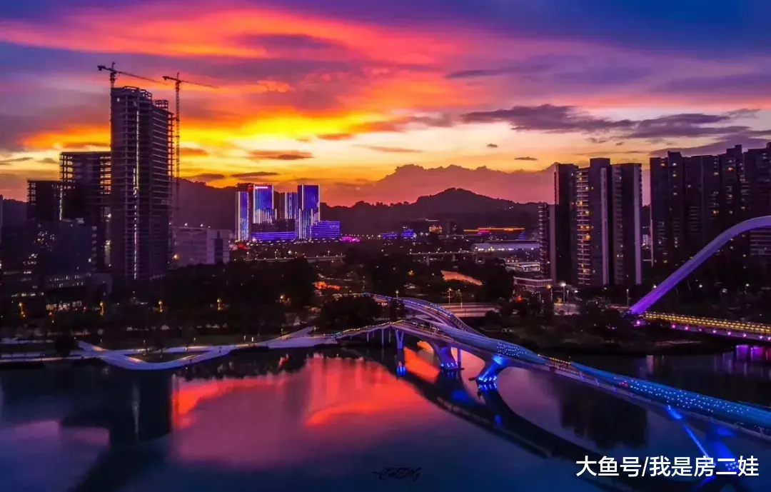 昨天，我和业内的朋友，聊了聊南沙......