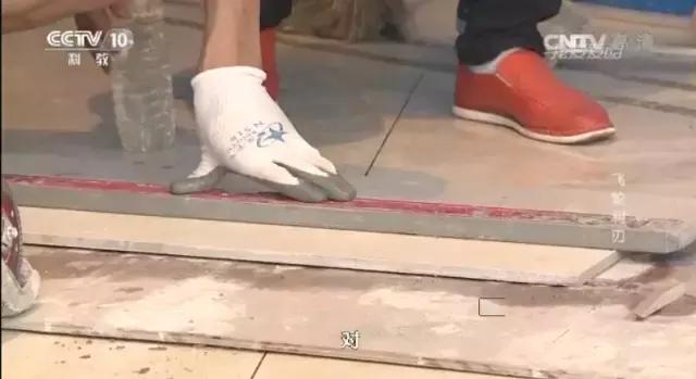 装修贴砖总是效果丑耗损多？别怪瓷砖质量不好，是切割方法错了