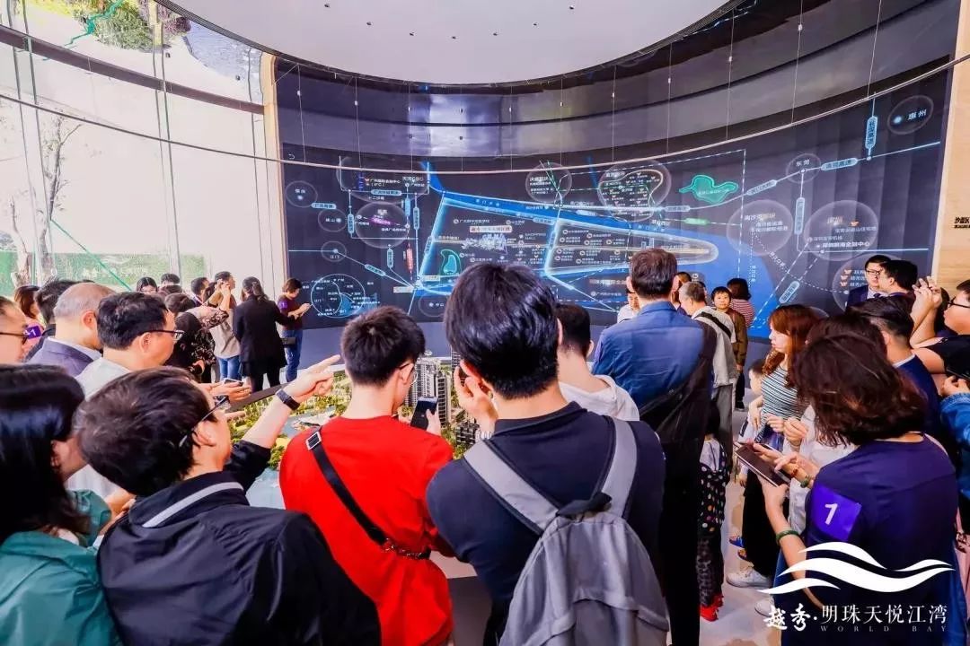 1日6盘！单盘10000人！盘盘爆满！广州新盘够“猛”!